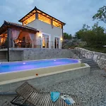 别墅 Antonia - Private Pool & Panorama Kvarner View By 22estates *